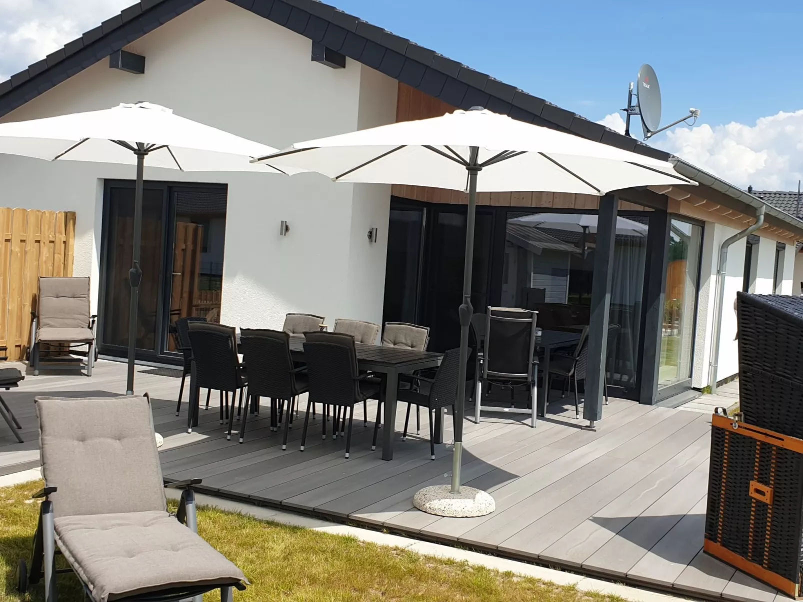 G5 Ferienhaus mit Garten in Eckwarderhörne-Buiten