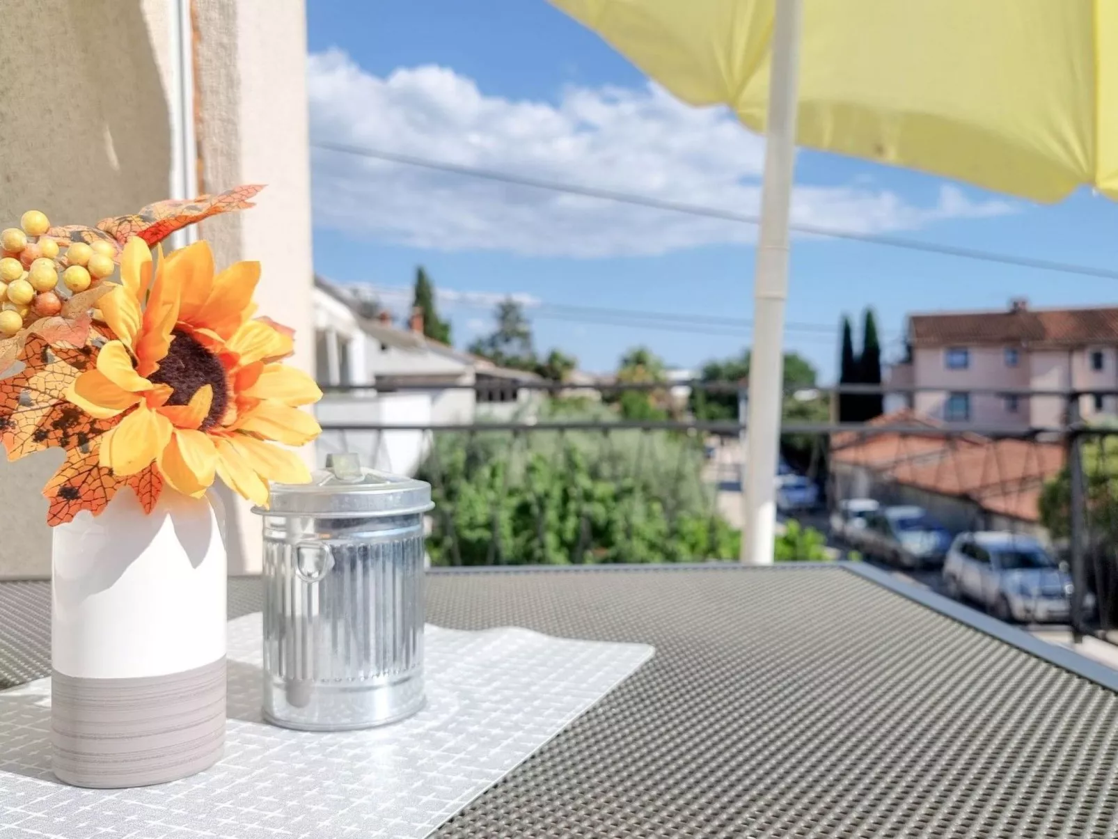 Wohnung "Ester" mit Balkon-Buiten