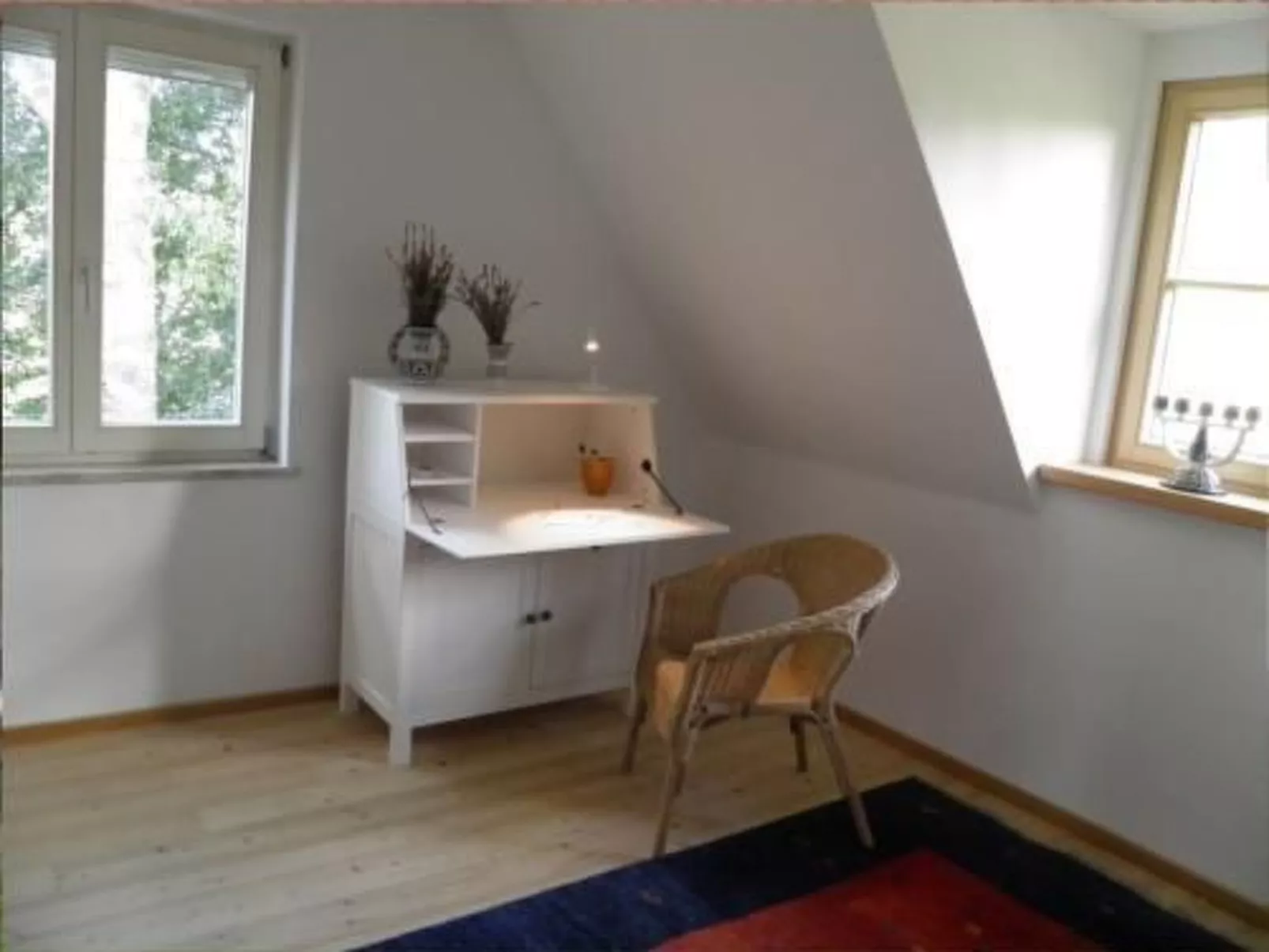 Haus mit  freier Fahrradnutzung und kleinem Boot-Binnen