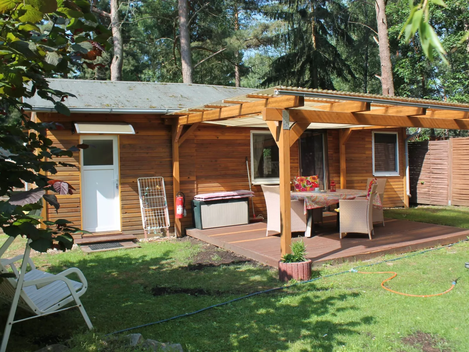 Bungalow Waldidyll-Buiten