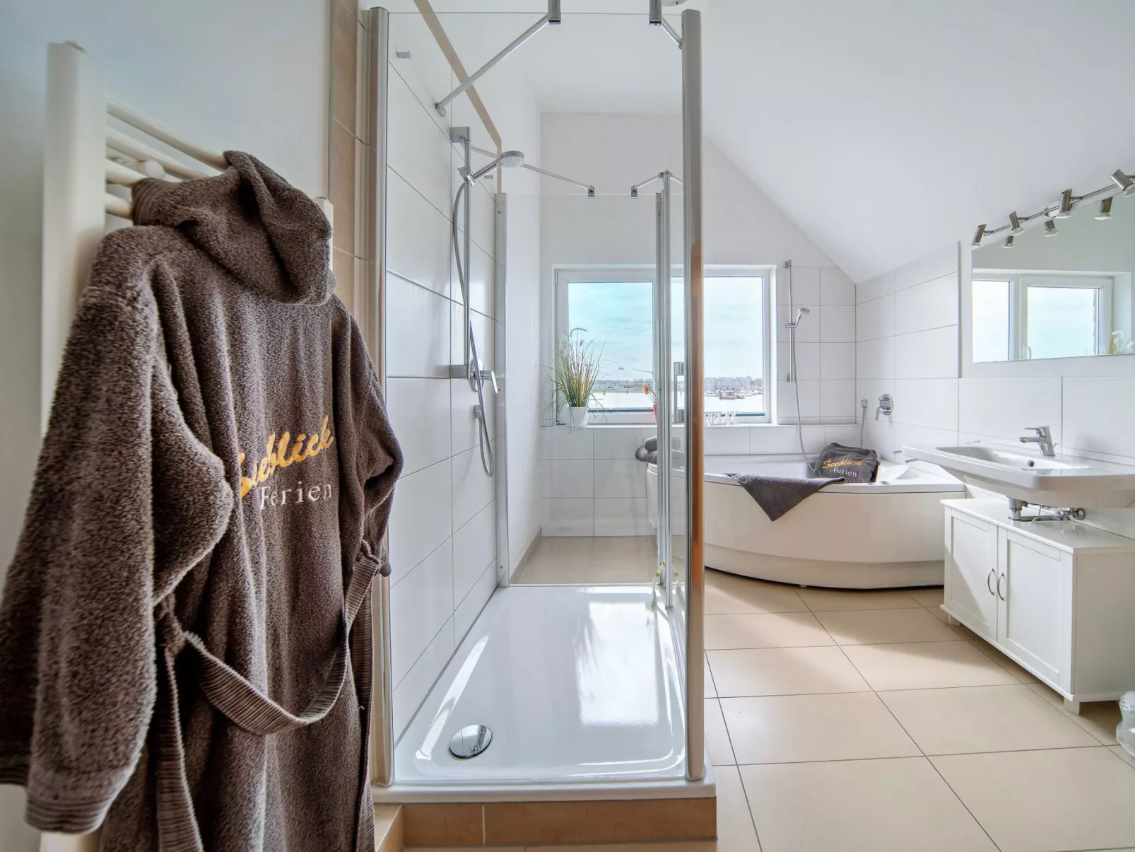 Fewo Kapteins Lounge by Seeblick Ferien ORO-Binnen