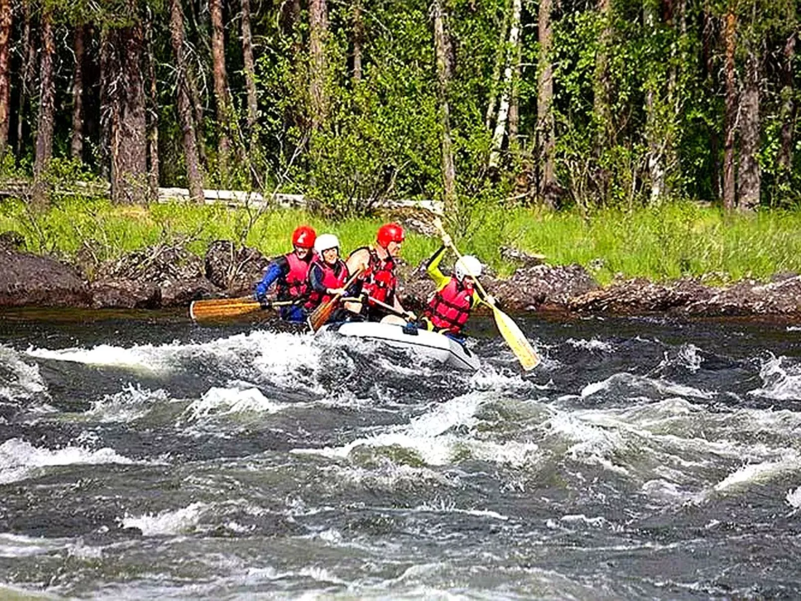 Am Wald mit Kaminofen und Veranda-Image-tags.info