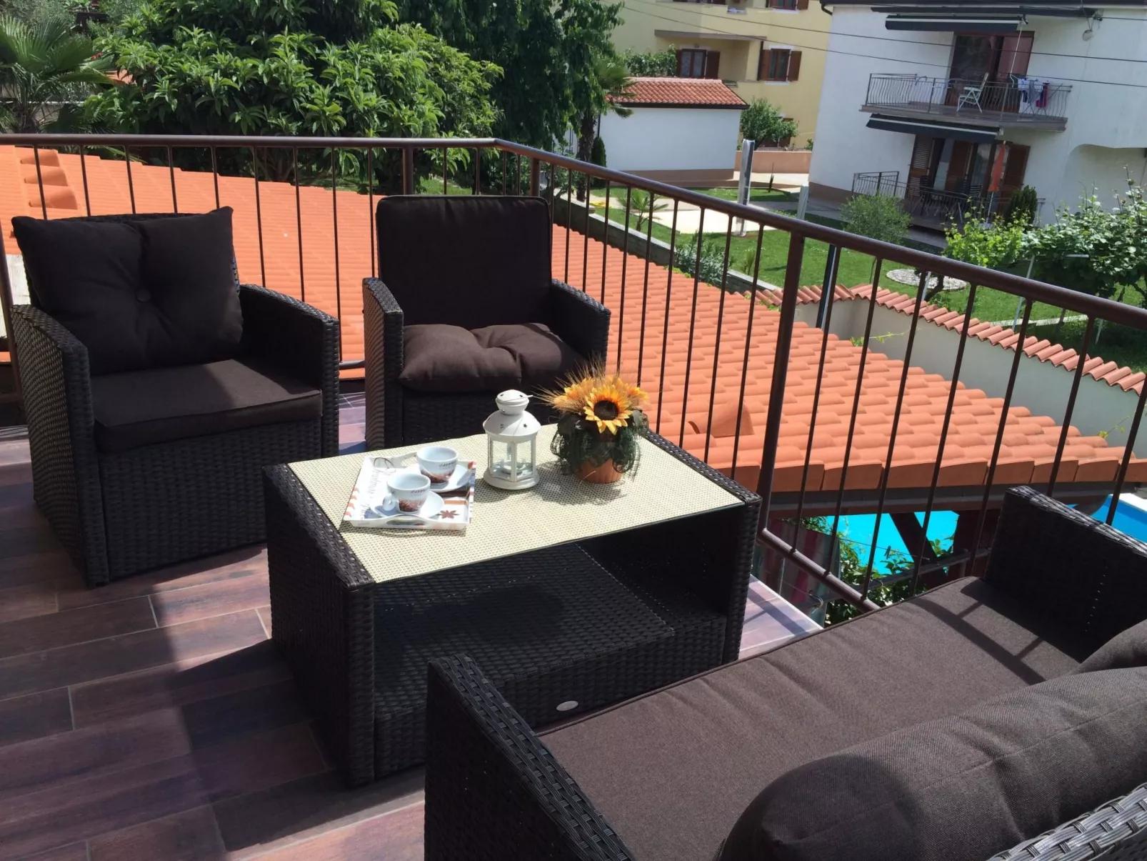 Komplette Villa mit zwei Appartements-Binnen