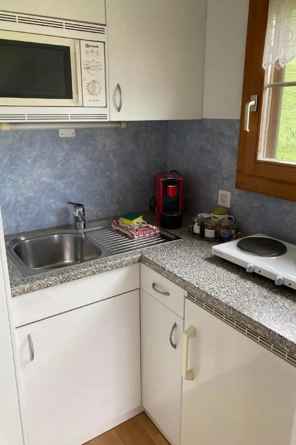 Schwarzenbachhof-Binnen