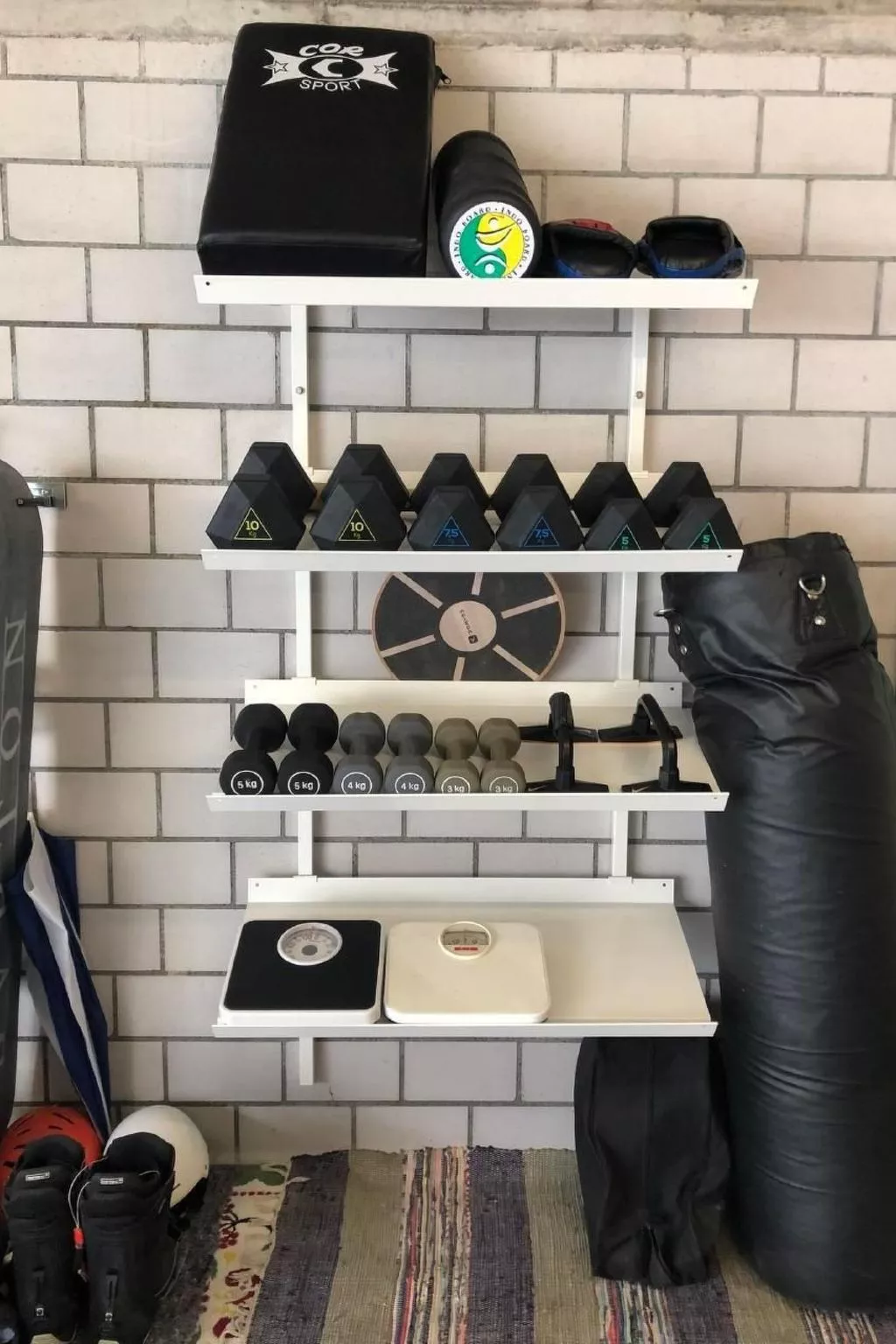 Cozy Accomodation Retreat for Families-Binnen