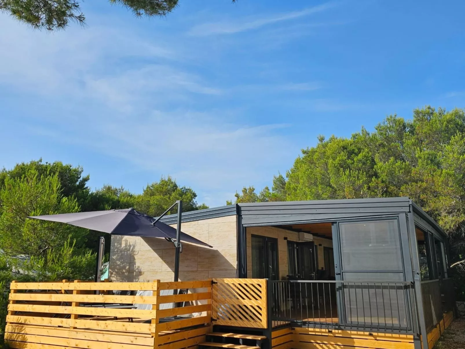 Silver Moon mit Klimaanlage-Buiten