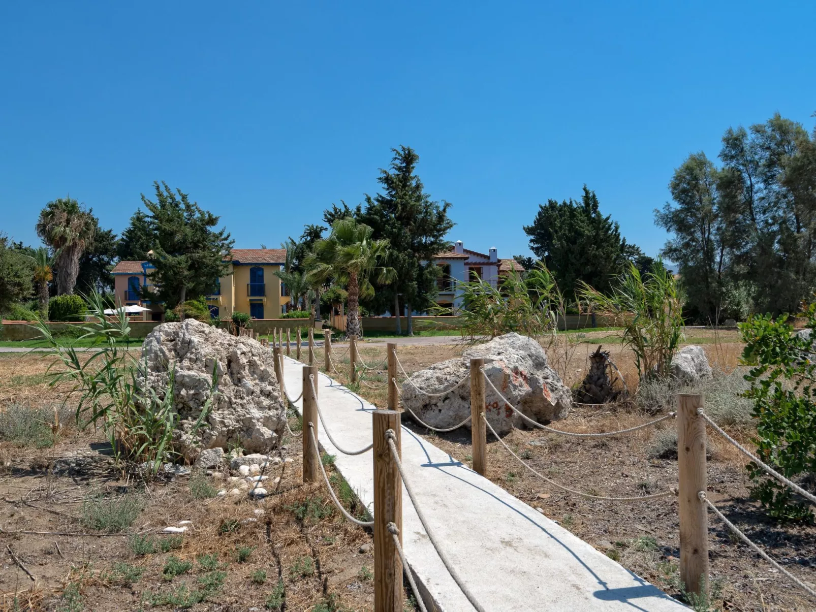 Schönes Ferienhaus mit Balkon in Polis Chrysochous-Buiten
