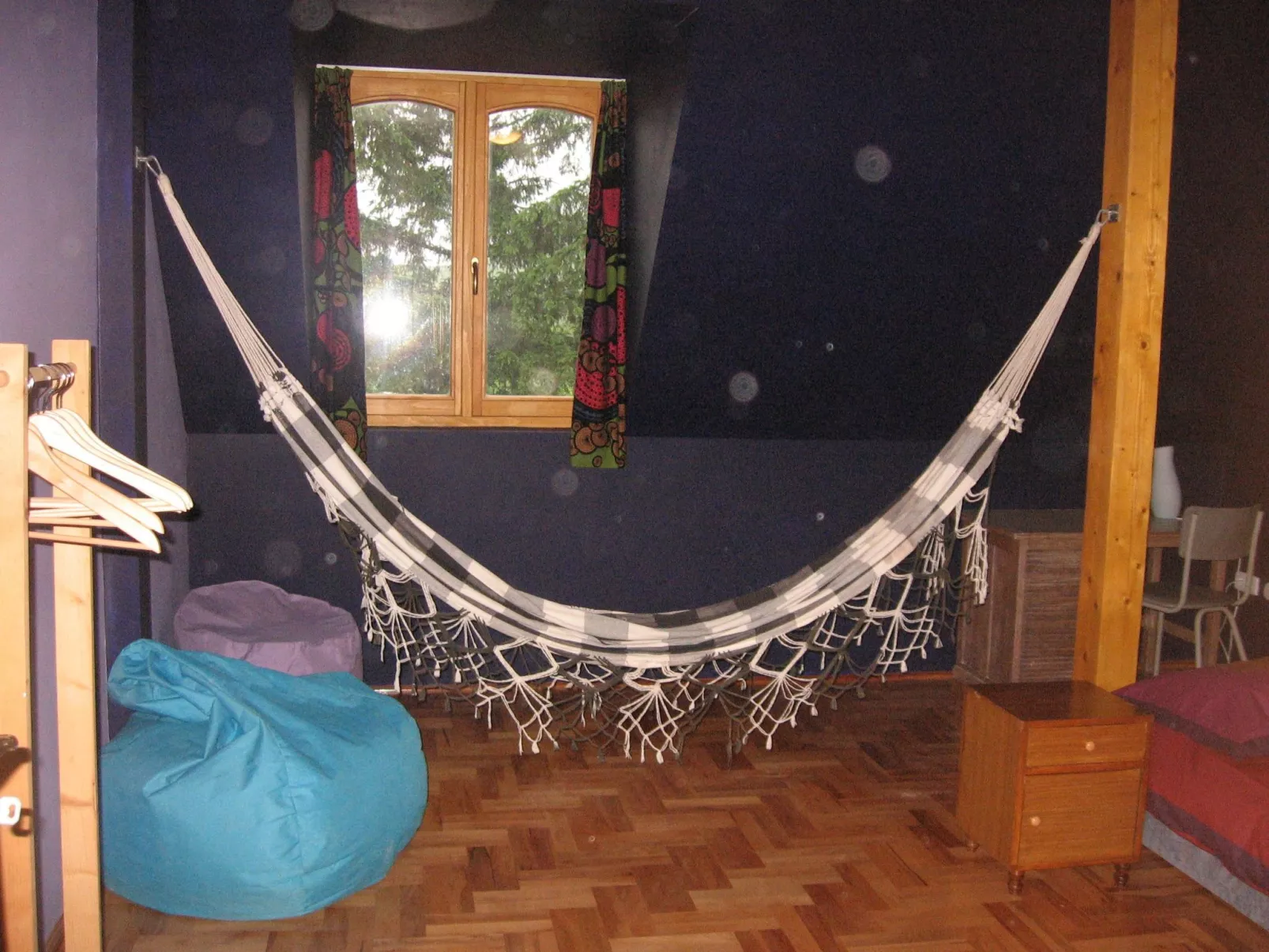 Mit biologischem Schwimmteich-Binnen