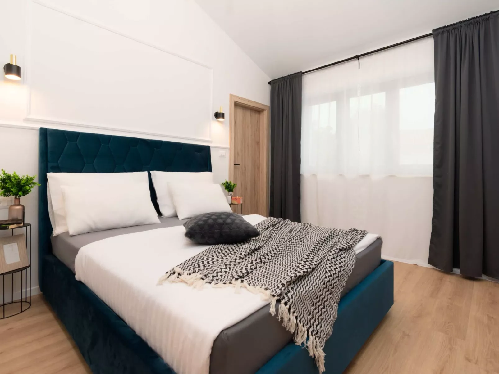 Designer Villa Simone - Modern und Heritage Style-Image-tags.info