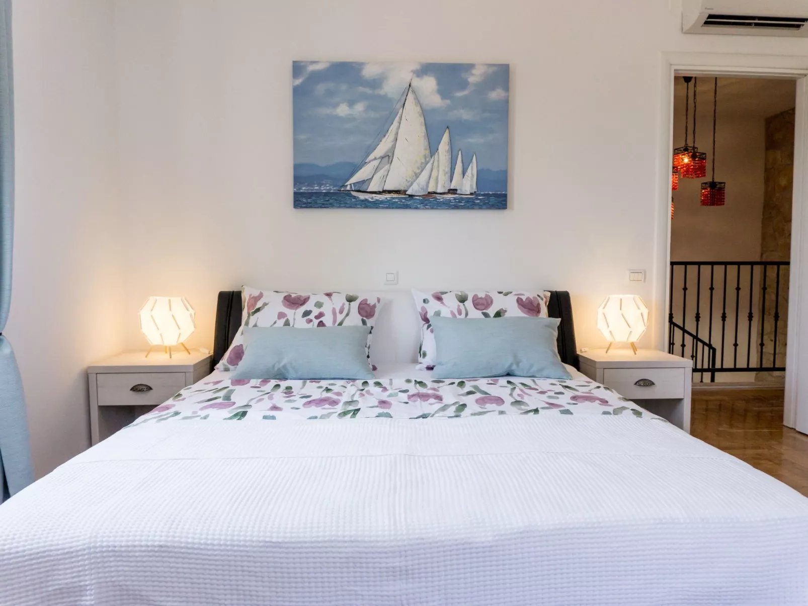 Nettes Ferienhaus in Smoljanci mit Privatem Pool-Binnen