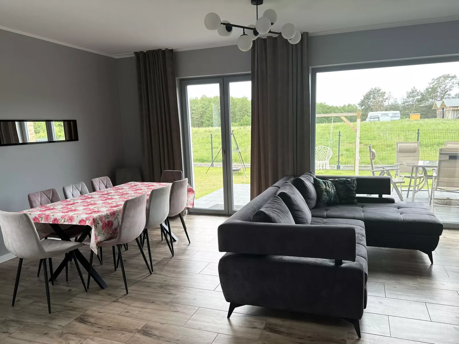 Double Bernstein-Binnen