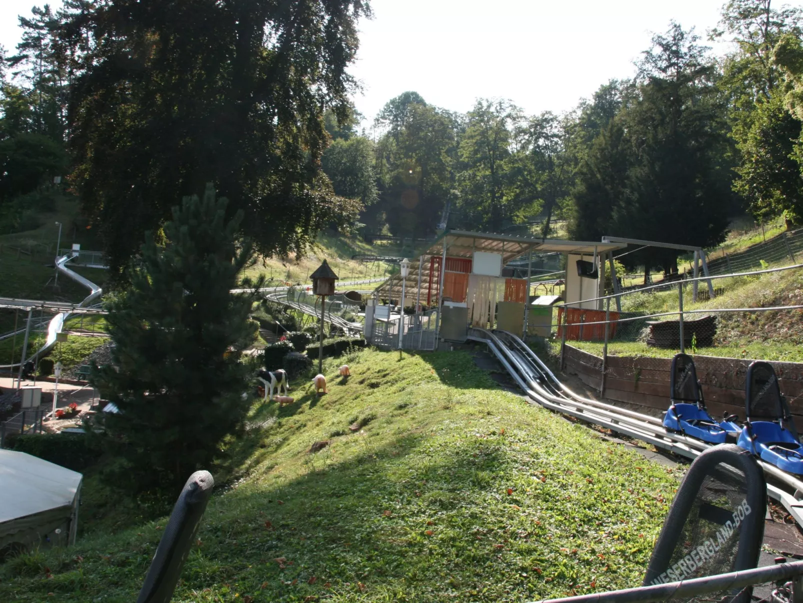 Apartment mit Hund-Buiten