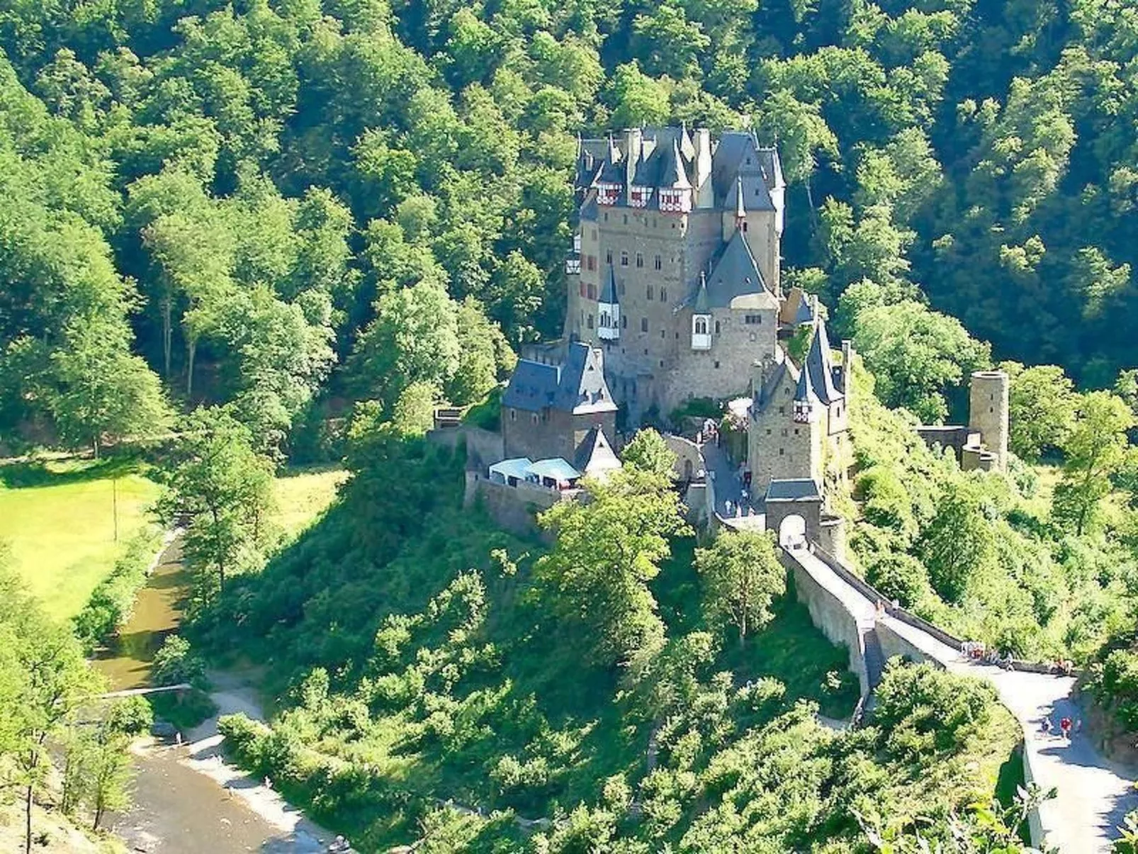 Für bis zu fünf Personen-Buiten