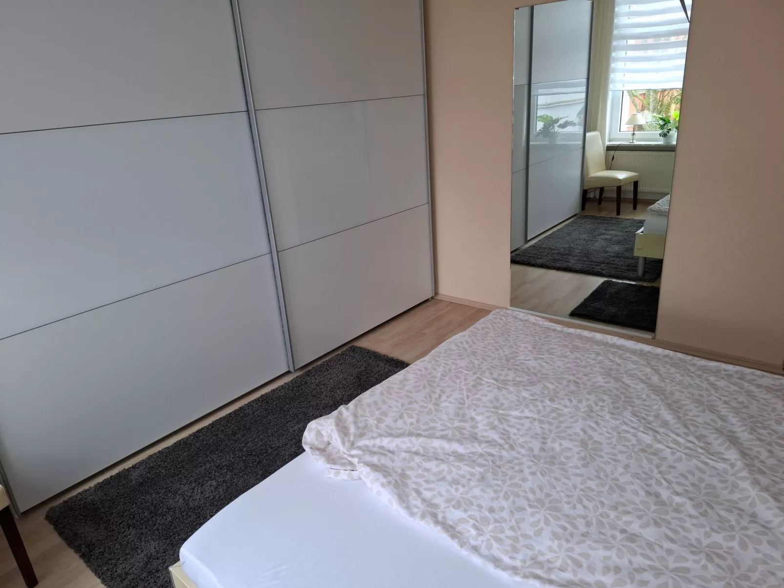 Private Ferienwohnung in Nordenham, großer Balkon-Binnen