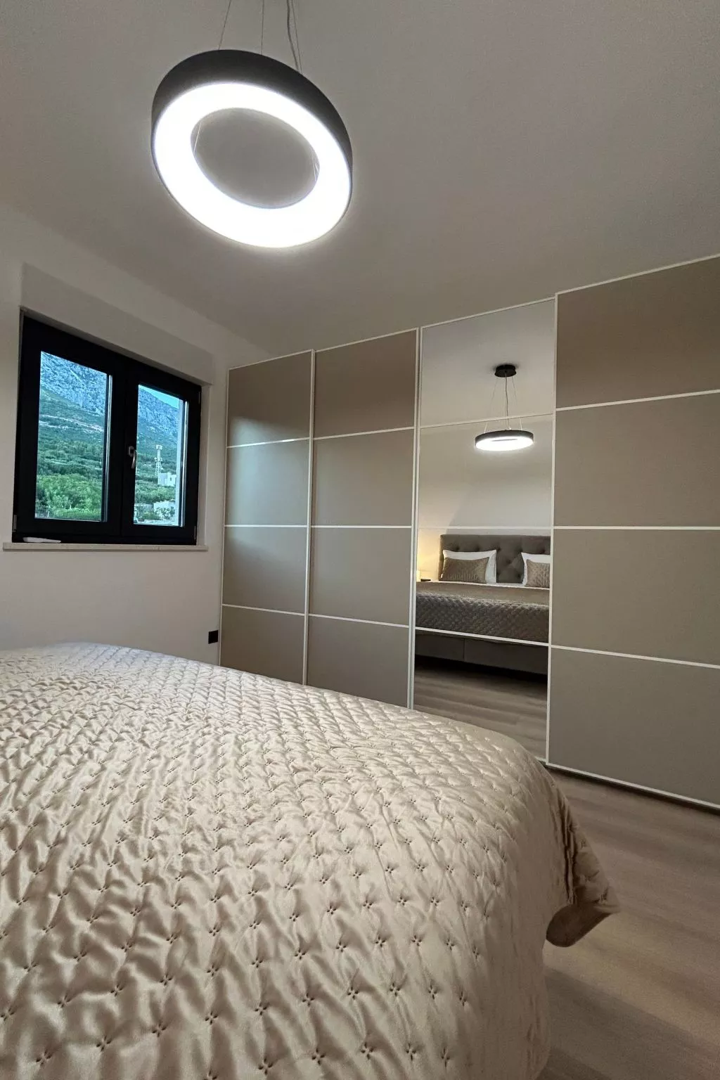 "Magnificent Lux View"-Binnen