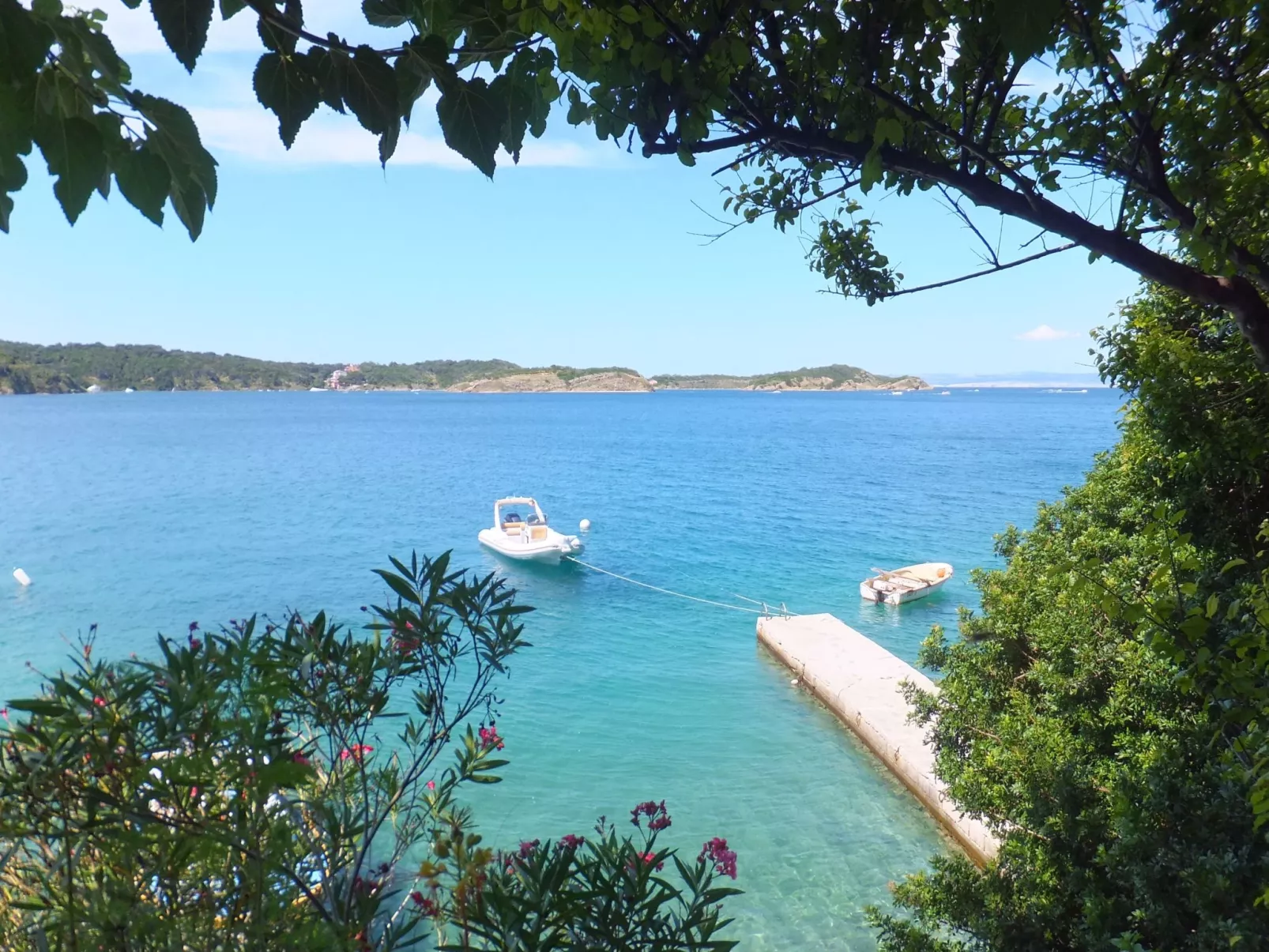 Appartement 6 - mit einer großen Terrasse-Buiten