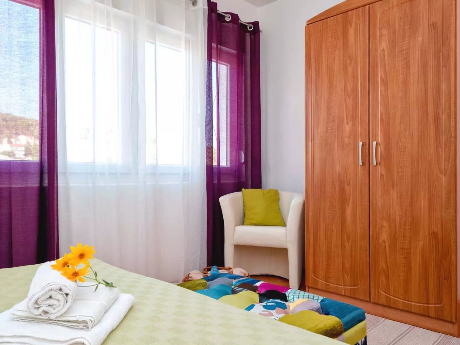 Villa "Sunshine" mit Garten, Grill und Terrasse-Image-tags.info