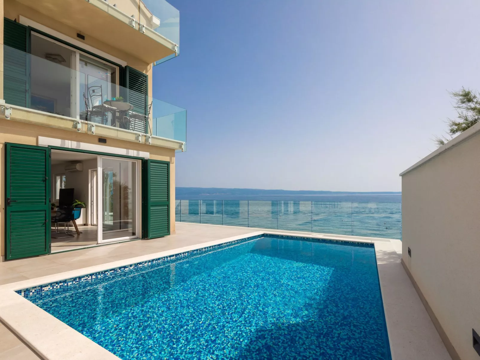 Epetium Beach Villa-Buiten