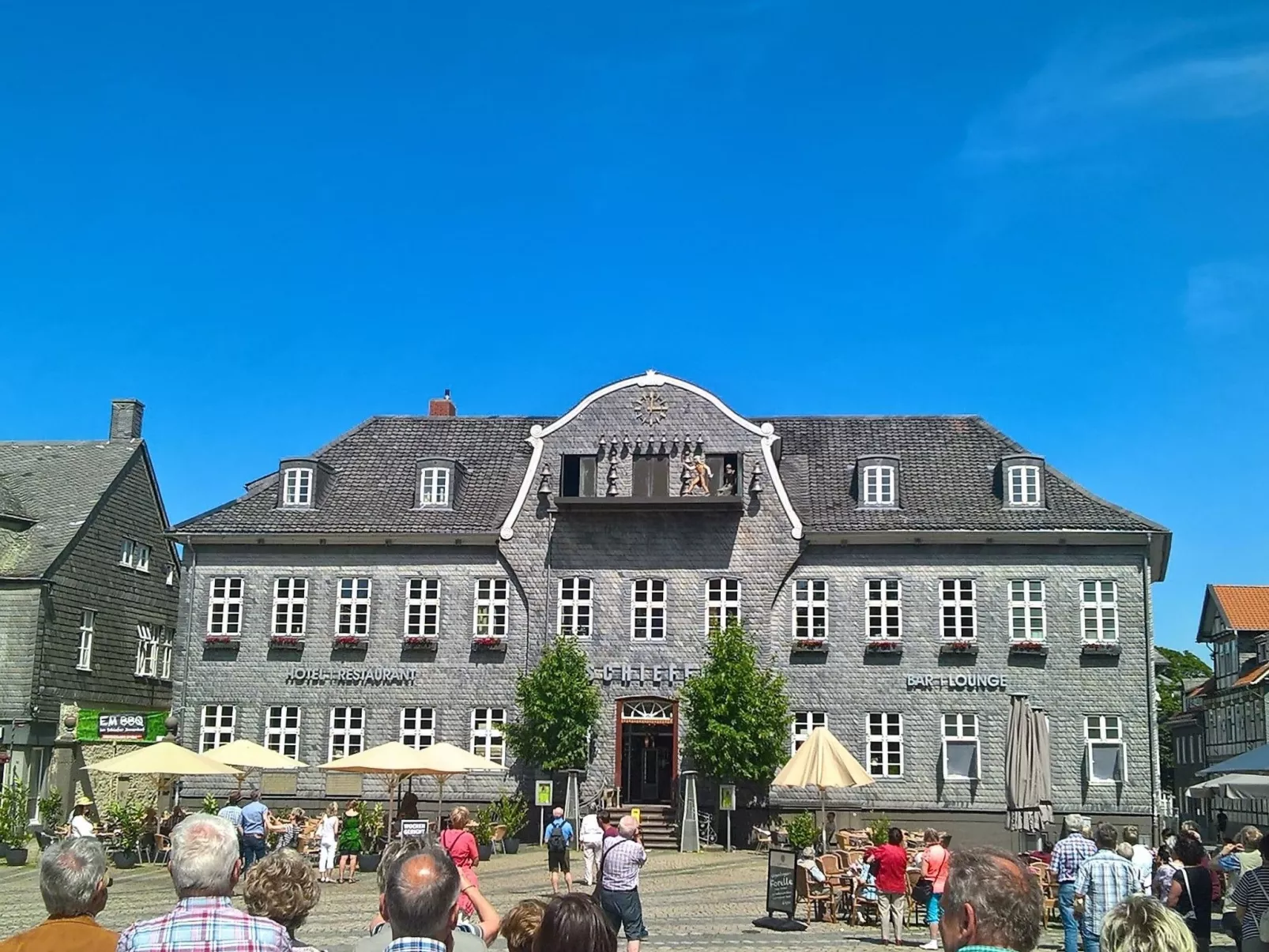 Großzügige Wohnung mit Bergblick im Haus Hopfe-Buiten
