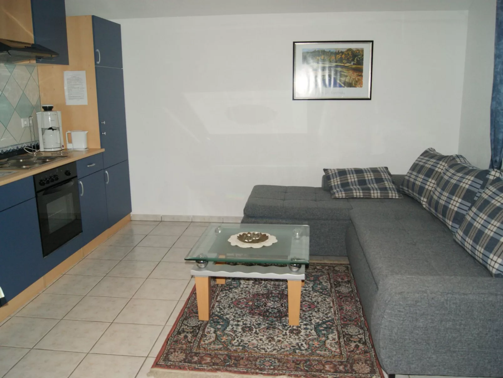 FeWo 2, mit 1. Schlafzimmer für 4. Personen mit Balkon im ersten Obergeschoss g-Binnen