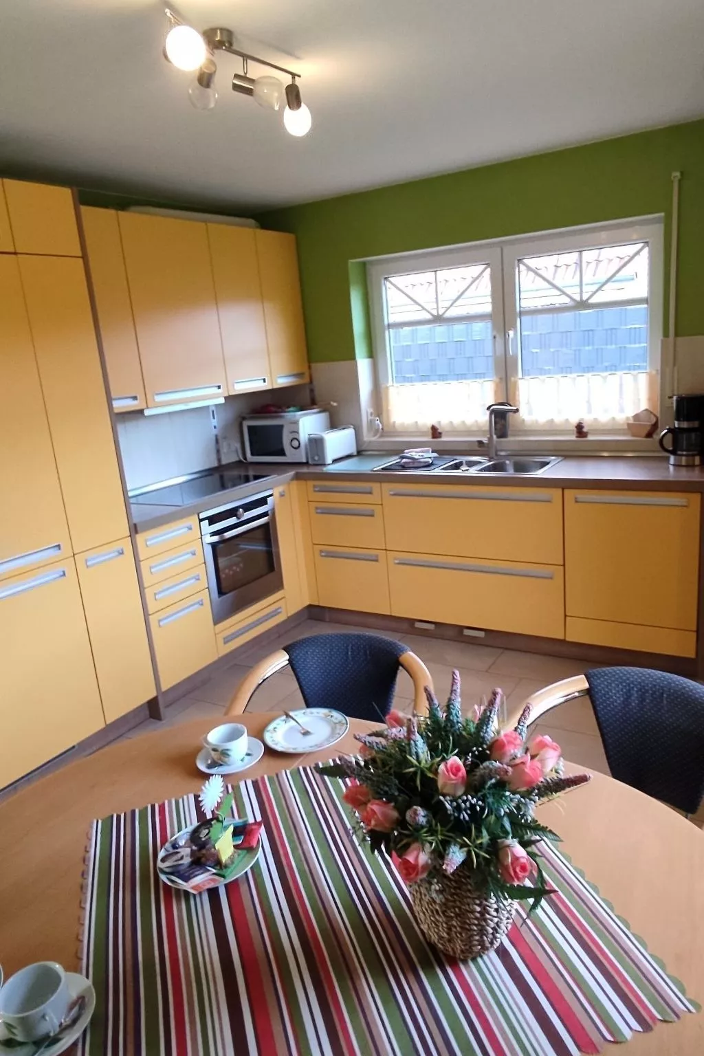 Haus am Kiessee - Mediterranes Flair mit Seeblick - Image-tags.info