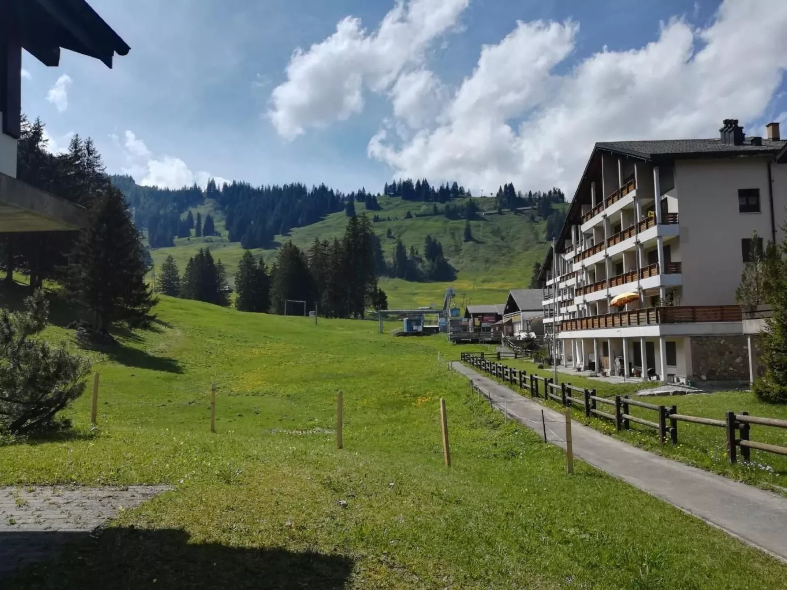 2-Zimmerwohnung Mörlialp im Wander- und Skigebiet-Buiten