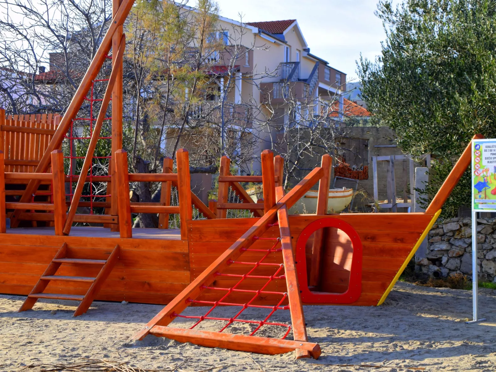 In Dobropoljana mit Privatem Pool-Buiten