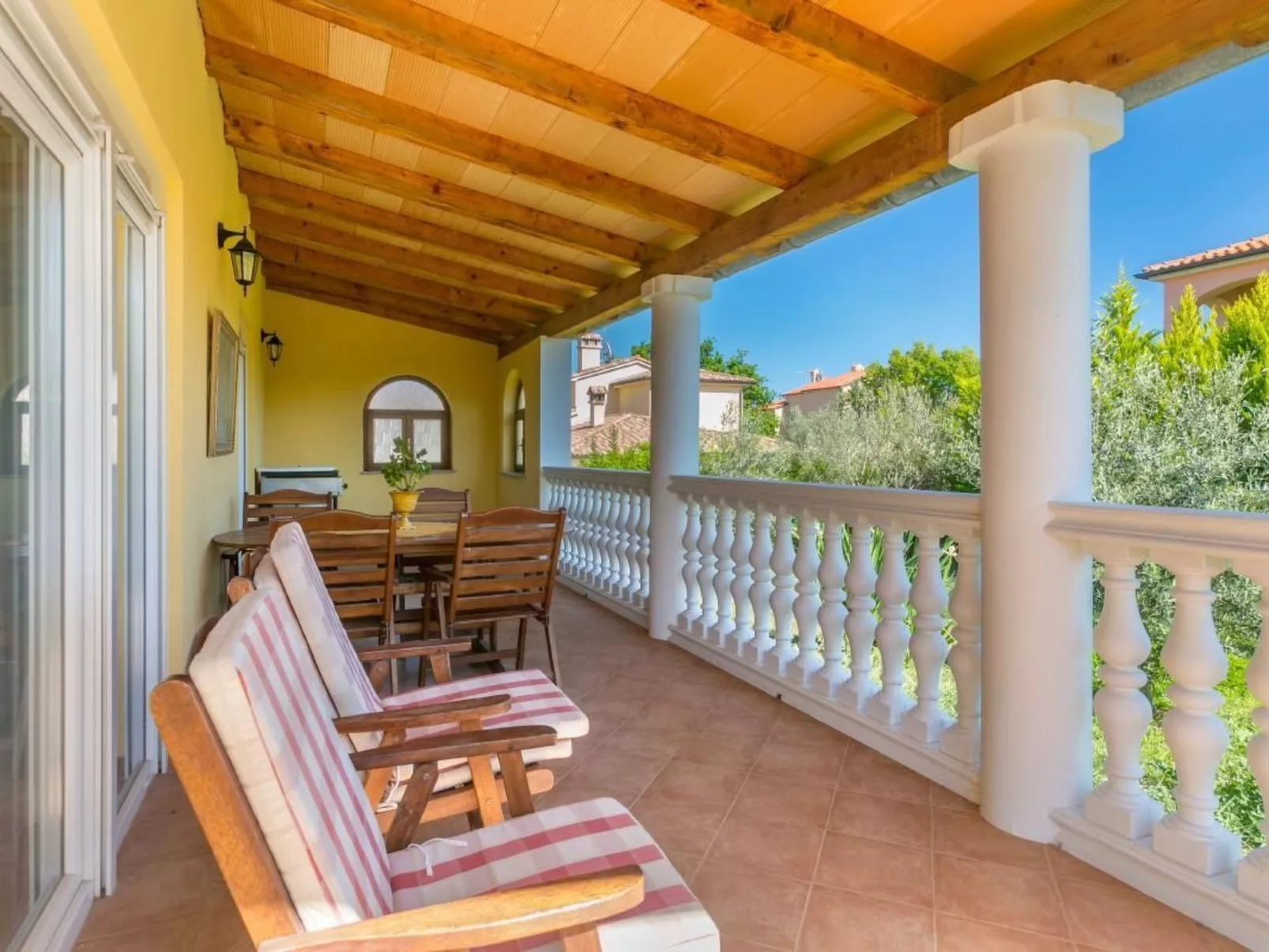 Für 5 Personen ca. 110 m&sup2; in Ližnjan, Istrien (Medulin und Umgebung)-Image-tags.info