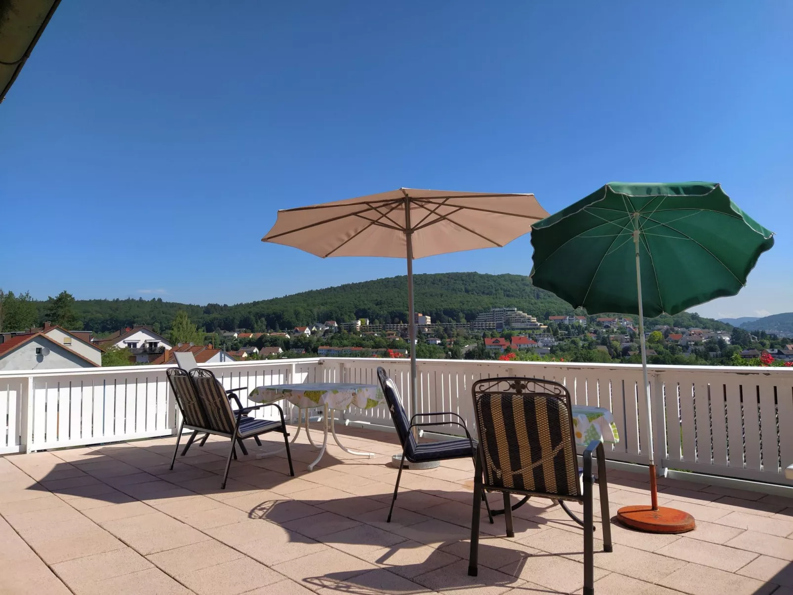 Haus Holzheimer mit Blick auf die Rhön-Buiten