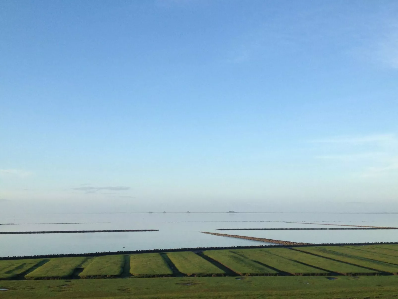 Wohnung in Osterdeich mit Terrasse und Garten-Buiten
