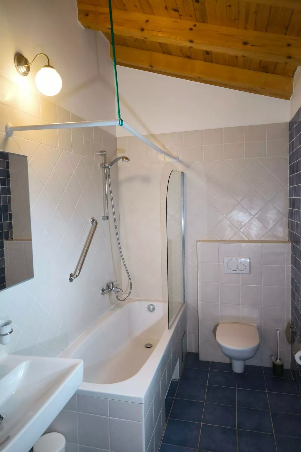 Villa Nika mit privatem Außenwhirlpool-Binnen