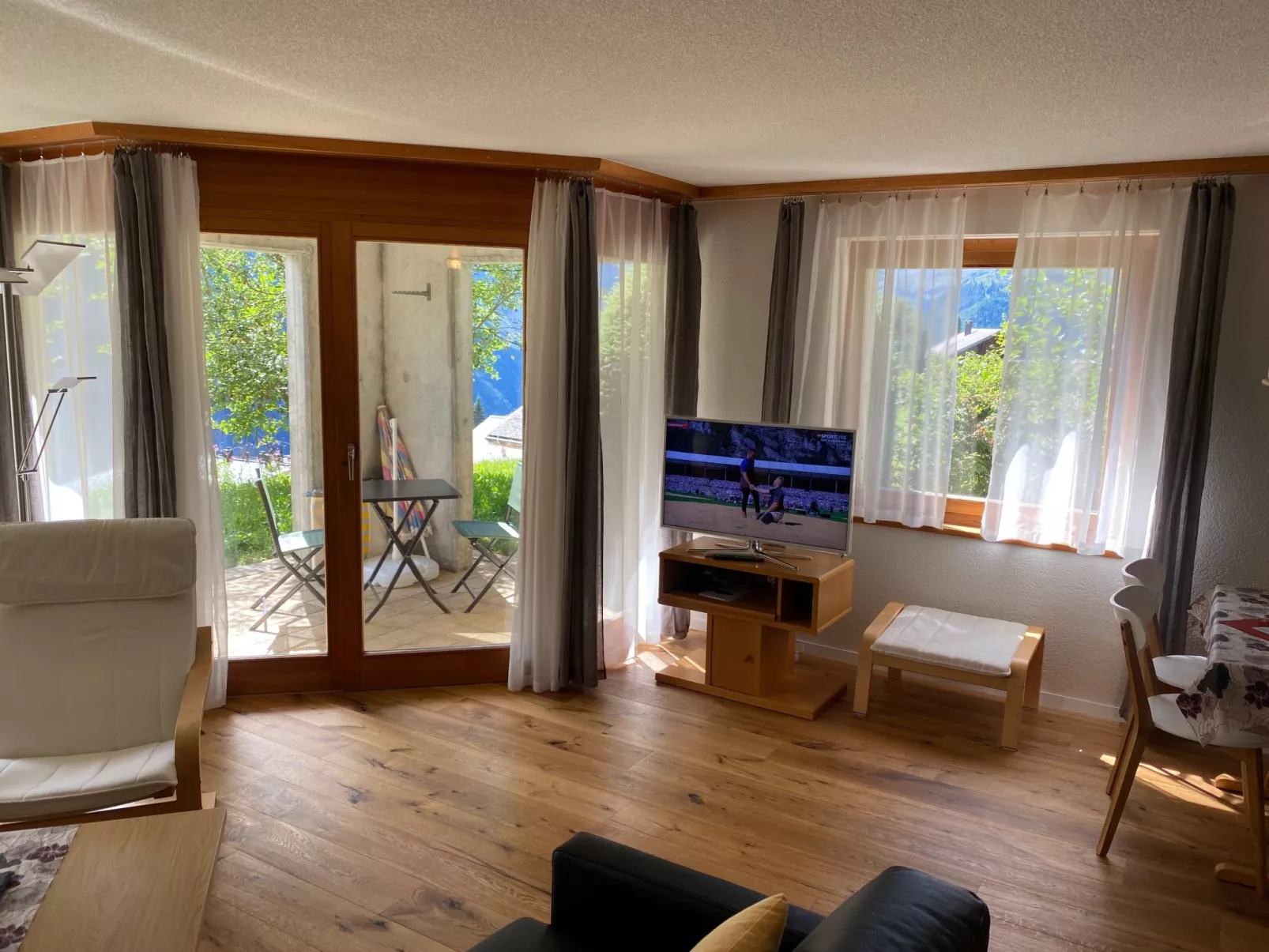 Panorama 2 Bett Wohnung-Binnen