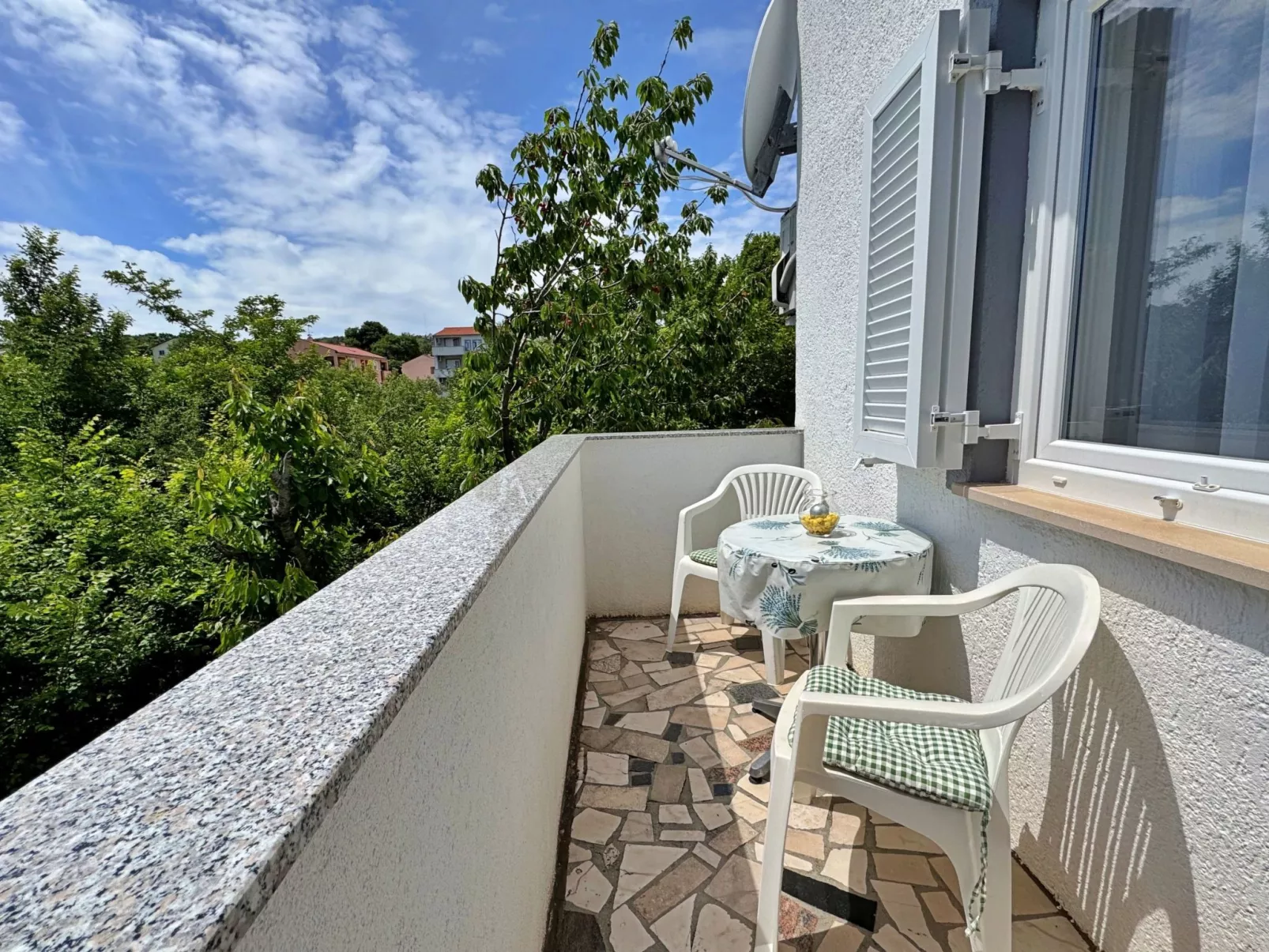 Apartment Nikolic-Buiten