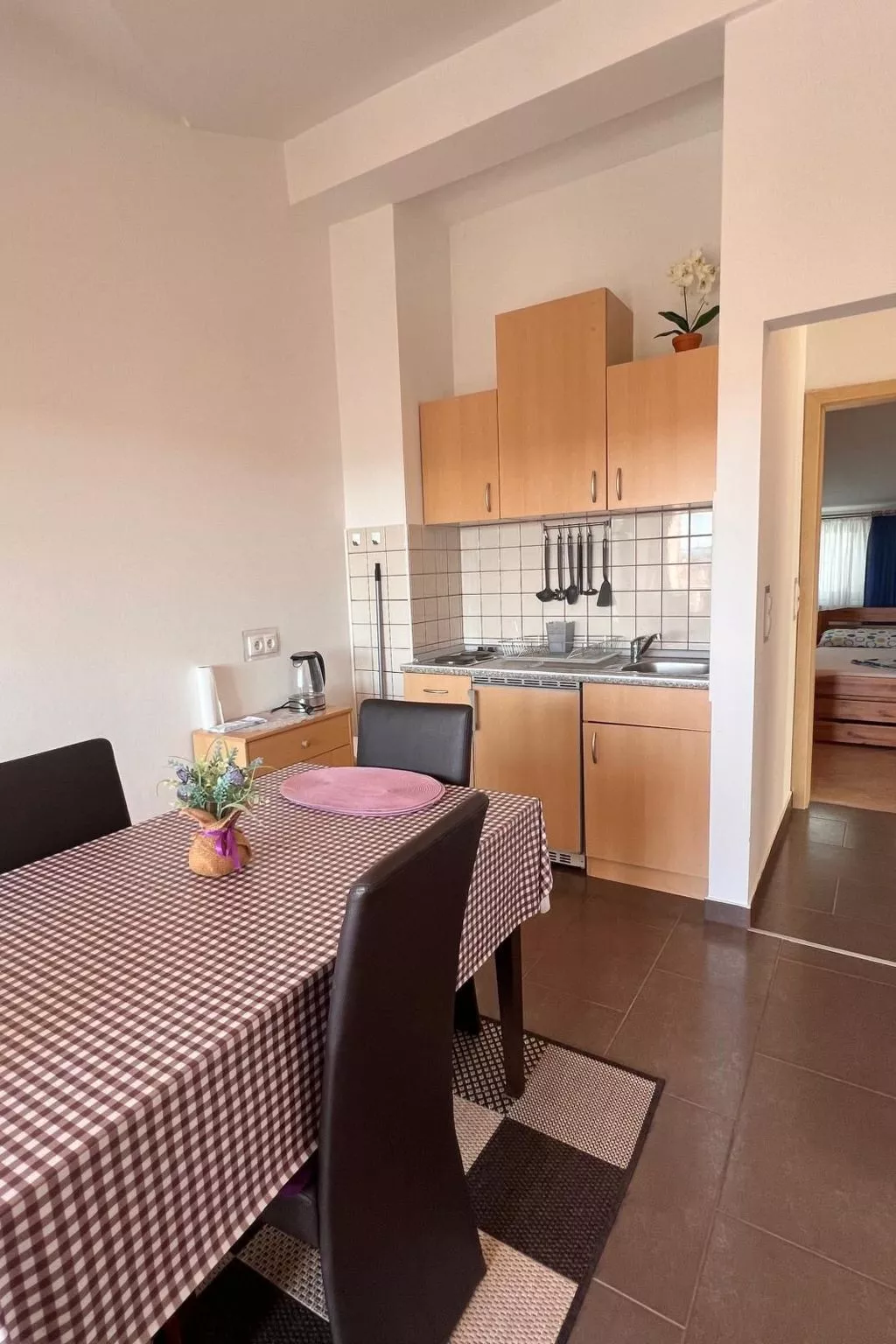 Wohnung "Ivić 2" mit Terrasse-Image-tags.info