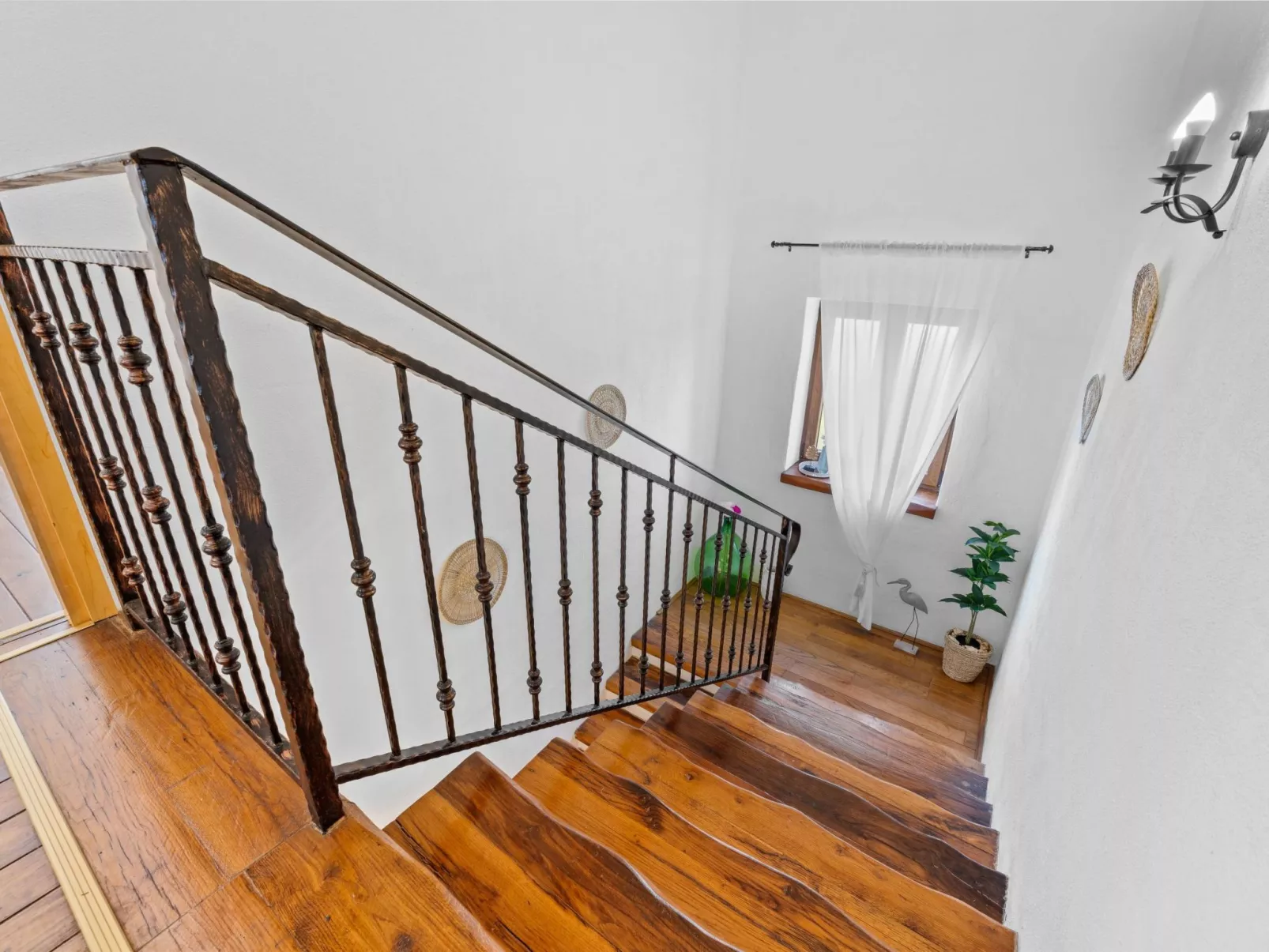 Villa Lara-Image-tags.info