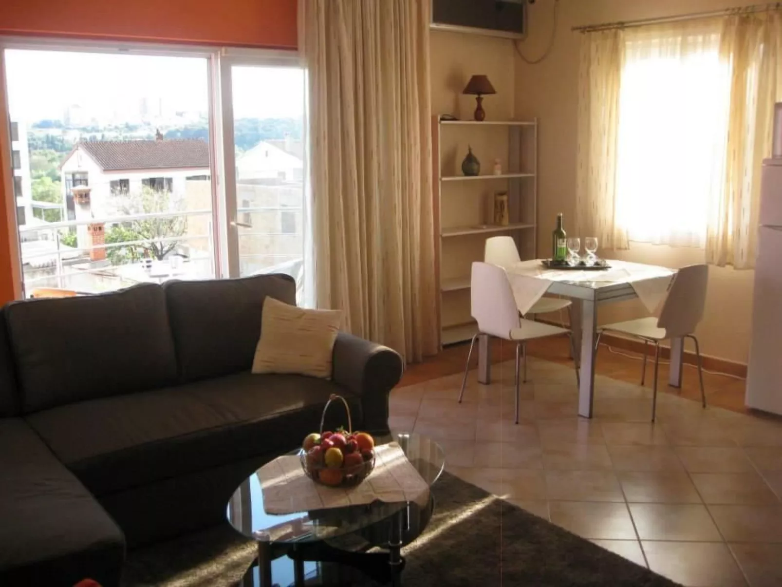 Moderne Wohnung in der Nähe des Zentrums-Binnen