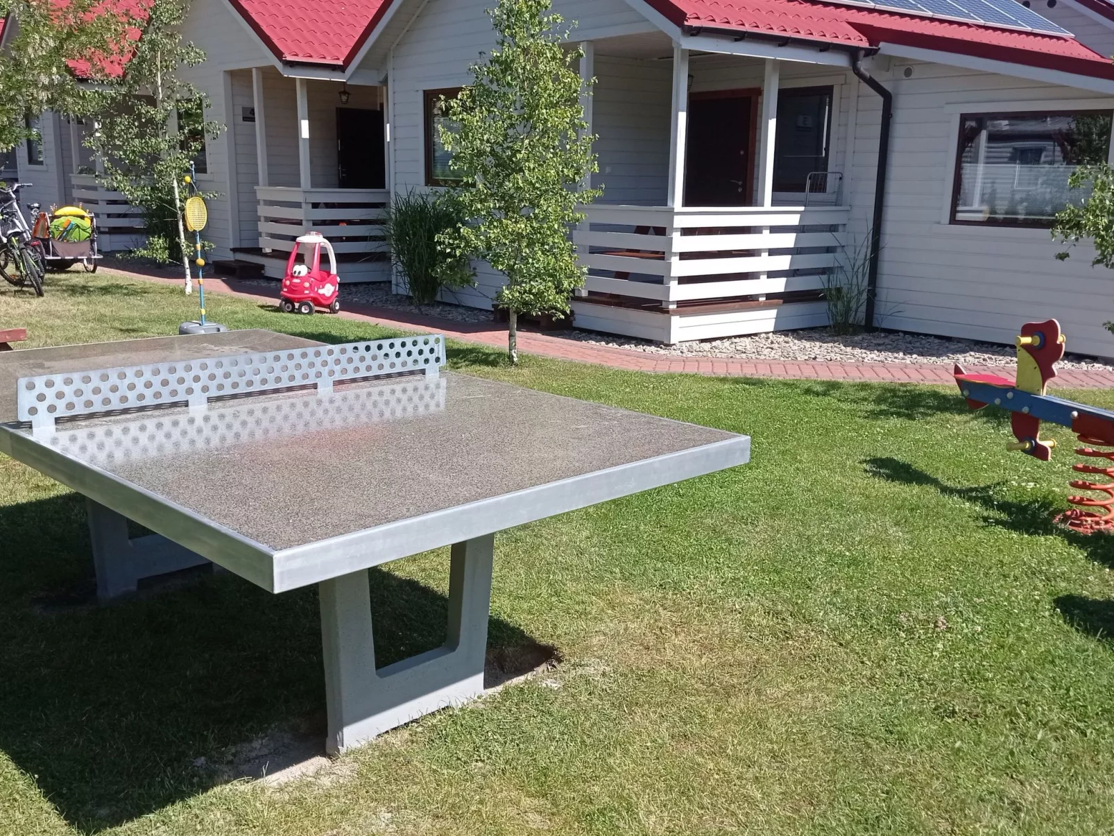 Mit privater Terrasse-Buiten