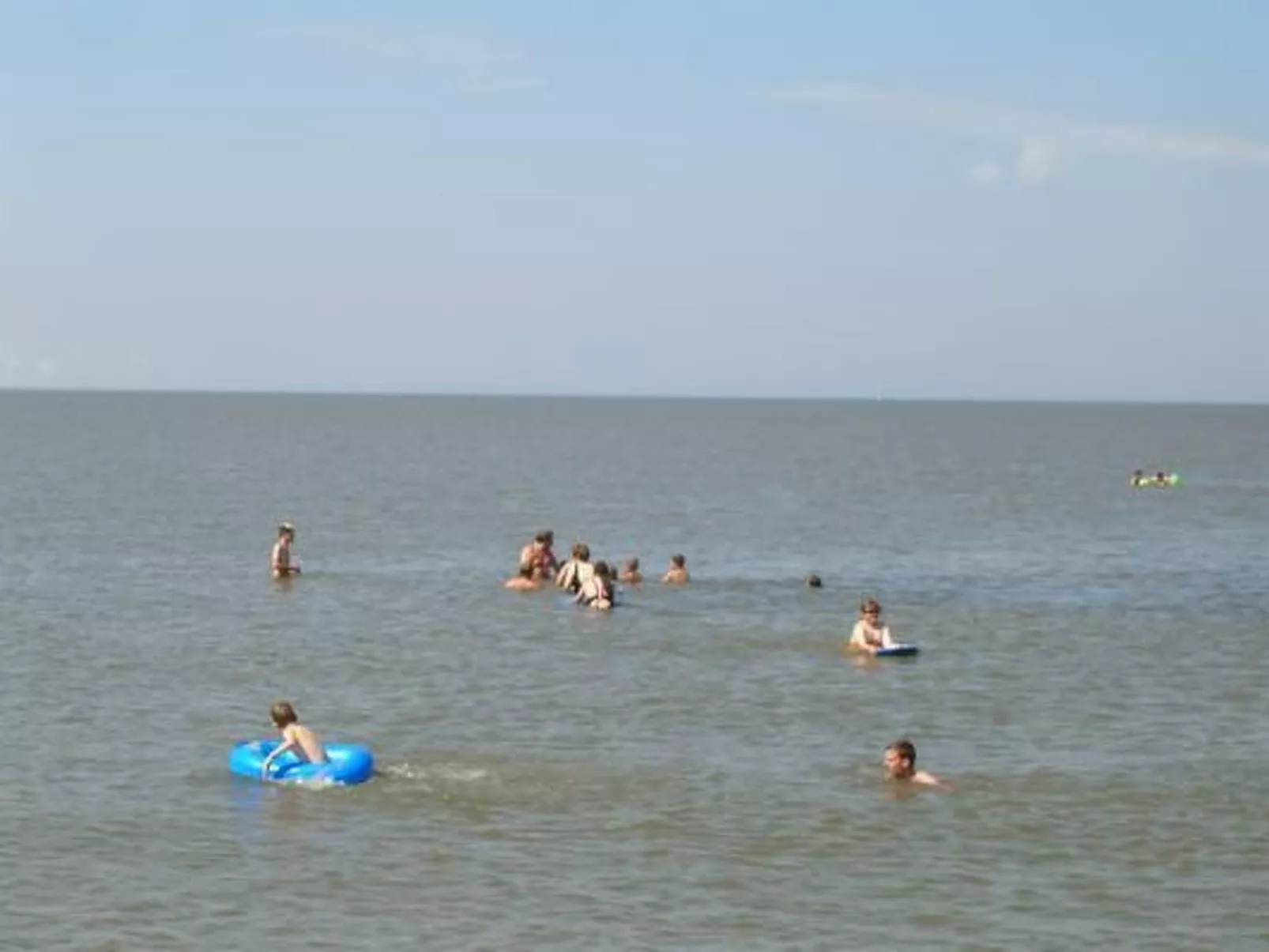 Gemütliche Ferienwohnung in Upleward mit Balkon-Buiten
