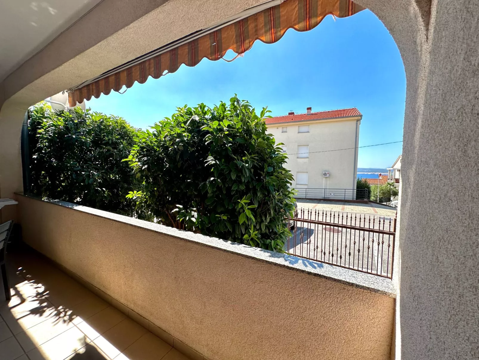 Portos-Image-tags.info