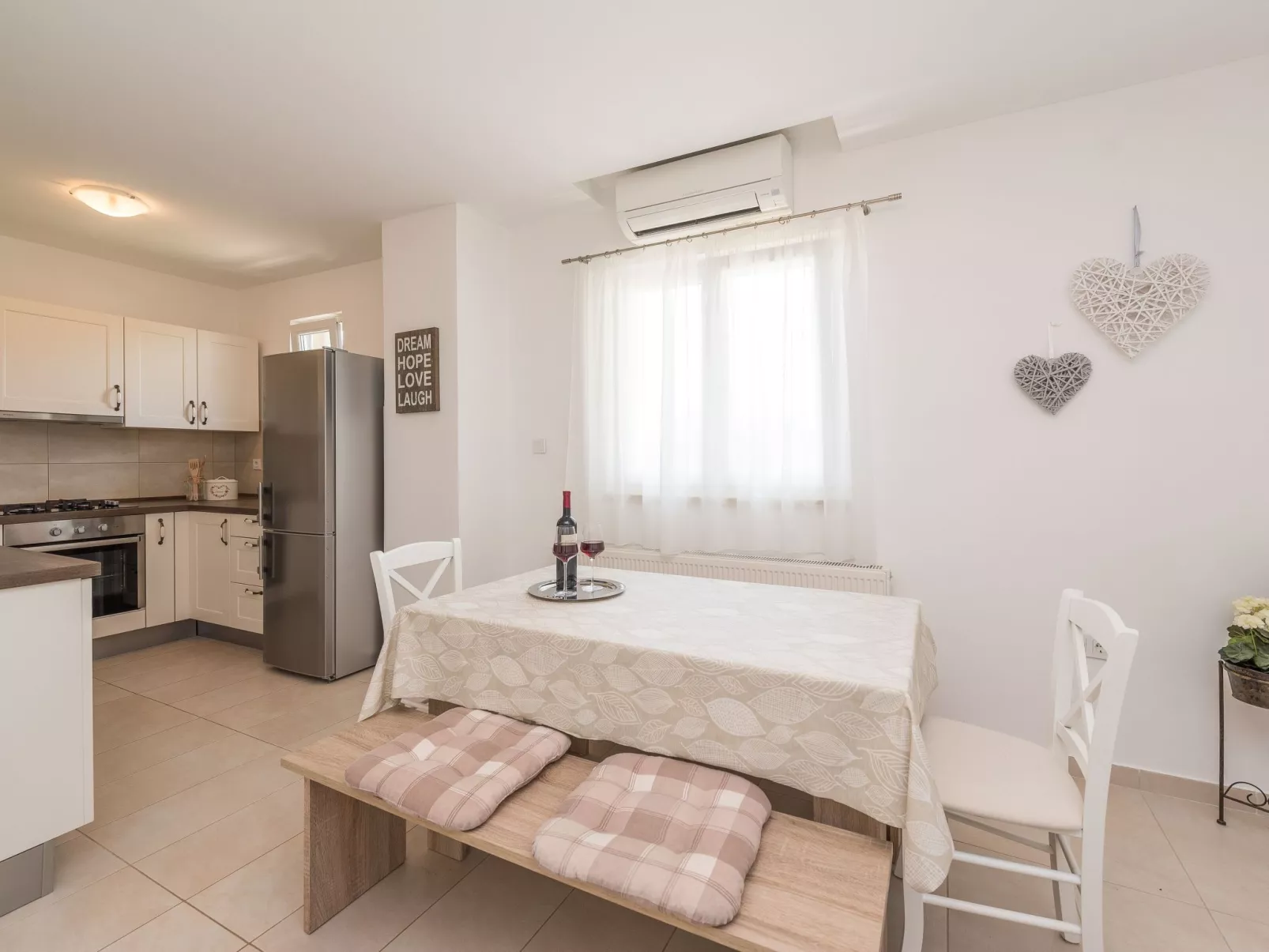 Wohnung Miriam mit Terrasse - TA Leut Agency-Binnen