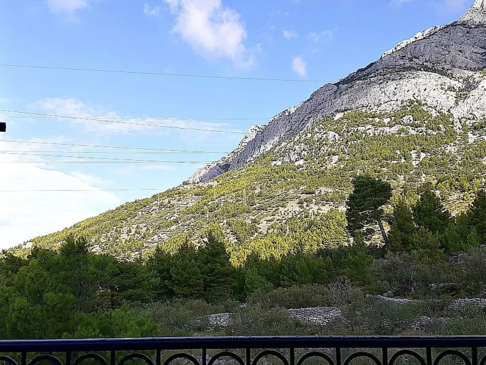 In Baška Voda-Buiten