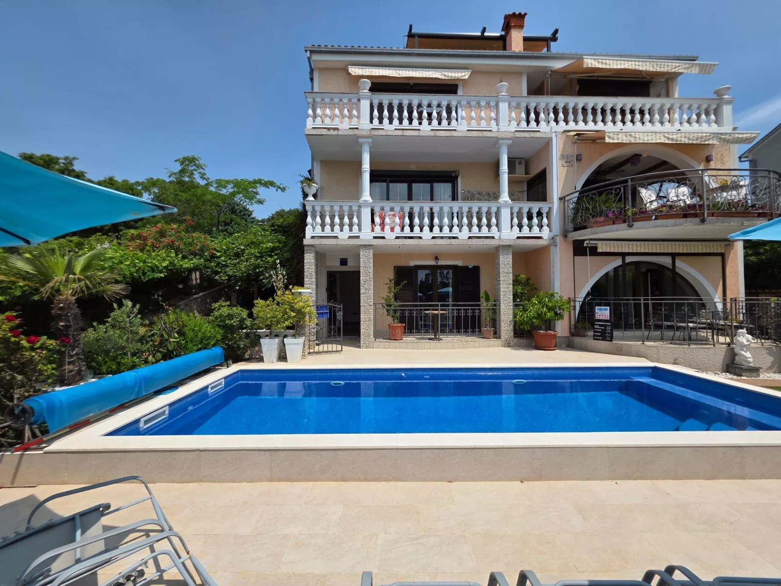 Wohnung für 2 Pers. mit Balkon-Buiten