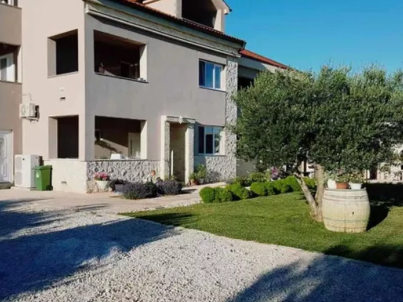 Wohnung Kim Red -von TA Leut Agency-Buiten