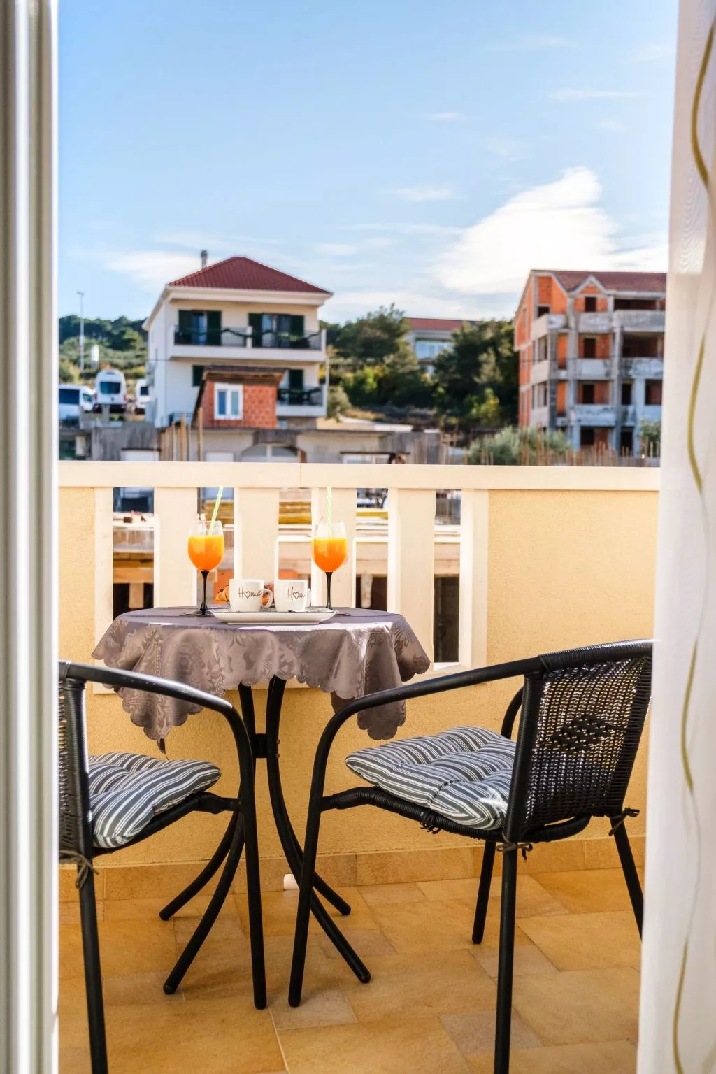 Für 5 Personen ca. 45 m&sup2; in Supetar, Adriaküste Kroatien (Kroatische Insel-Image-tags.info