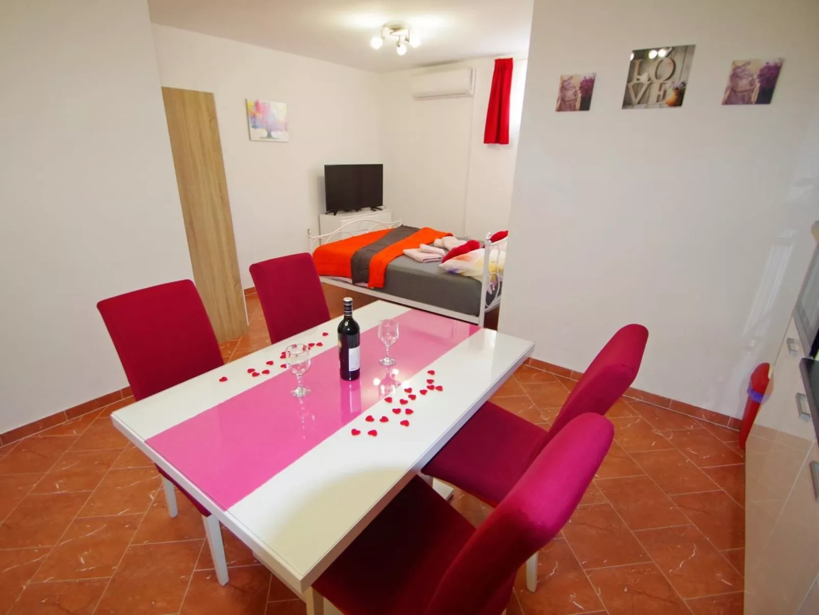 Studio-Wohnung "Tara"-Binnen