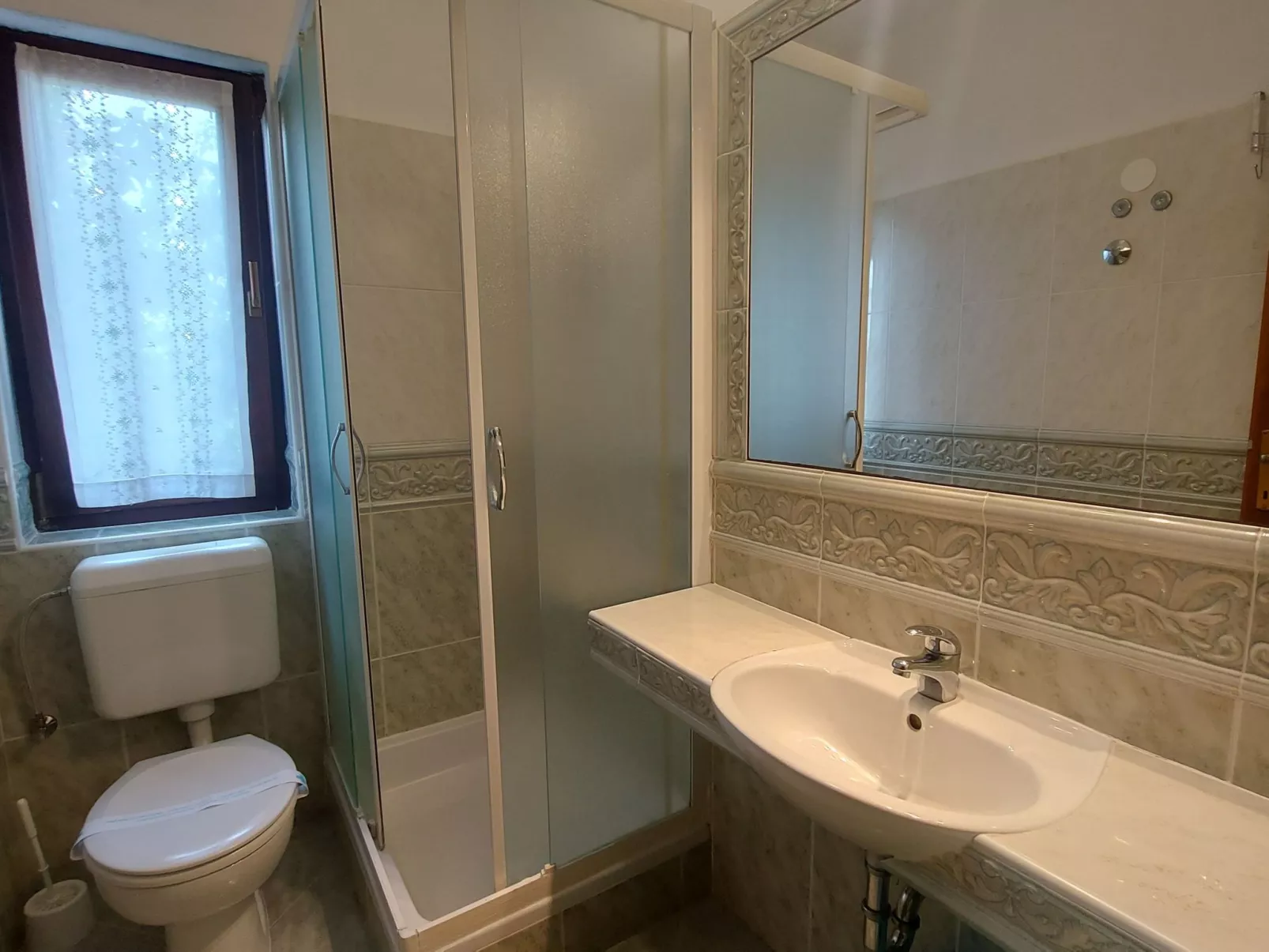 Villa Linet 1.-Image-tags.info