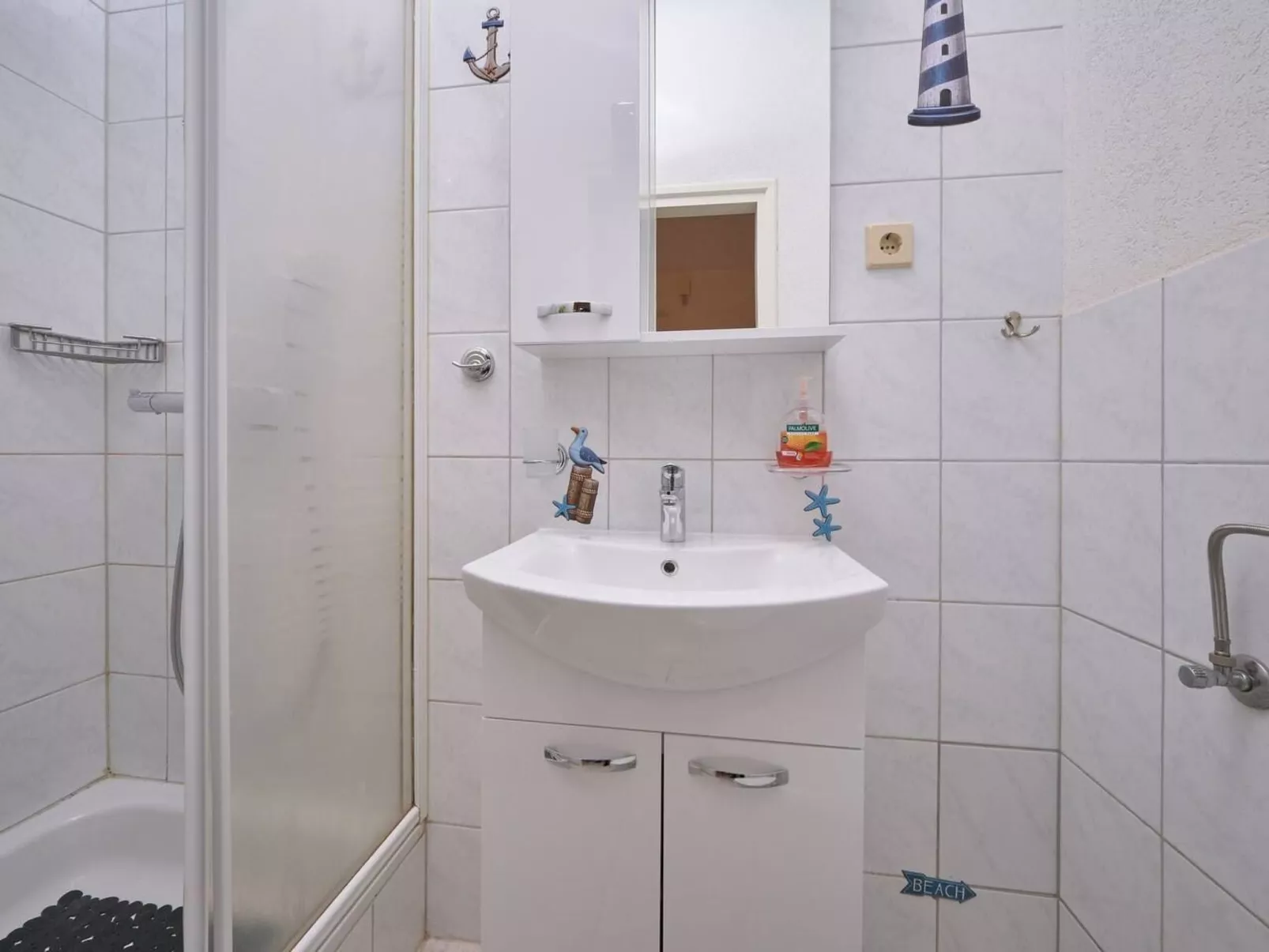 M&M Ferienhaus mit Pool-Binnen