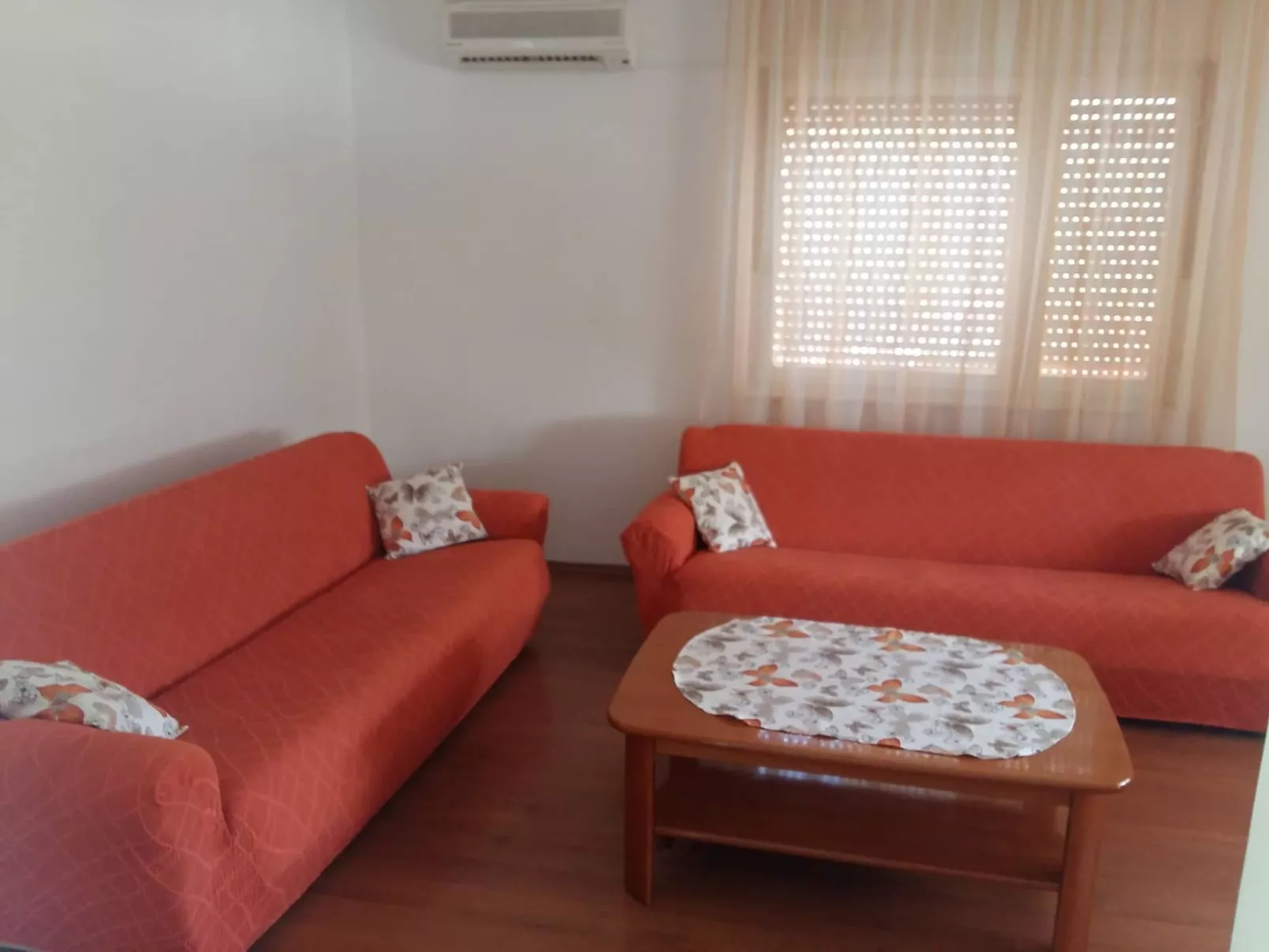 Strandnahe Wohnung mit großer Terrasse-Binnen