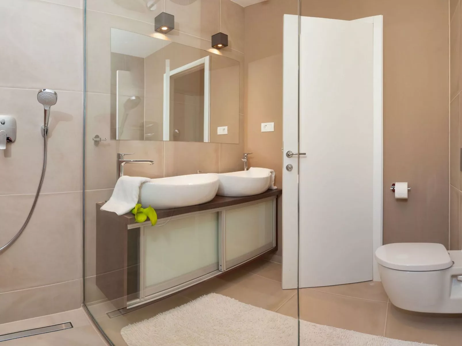 Luxuriöse Villa Calla mit Pool in Strandnähe-Binnen