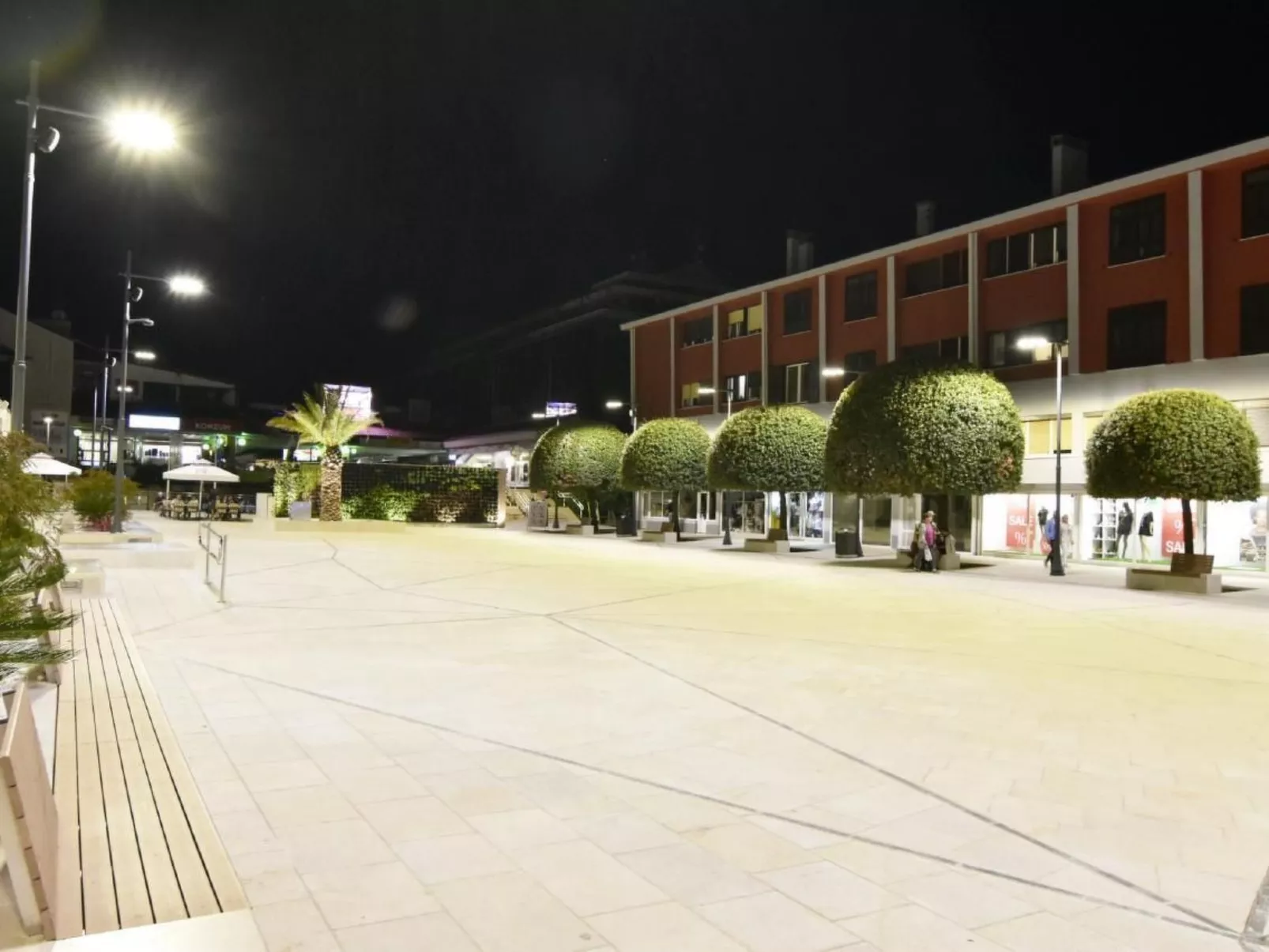 Große Wohnung in Umag mit Terrasse und Grill-Image-tags.info